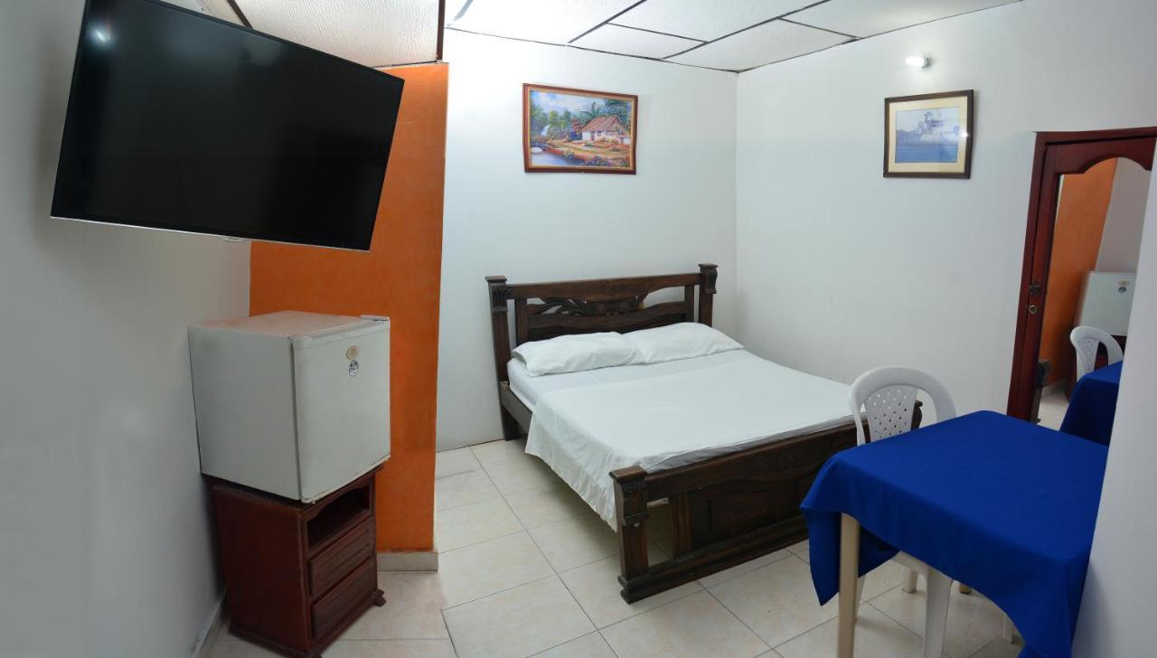 Hotel Andalucia Inn Santa Marta  Ngoại thất bức ảnh