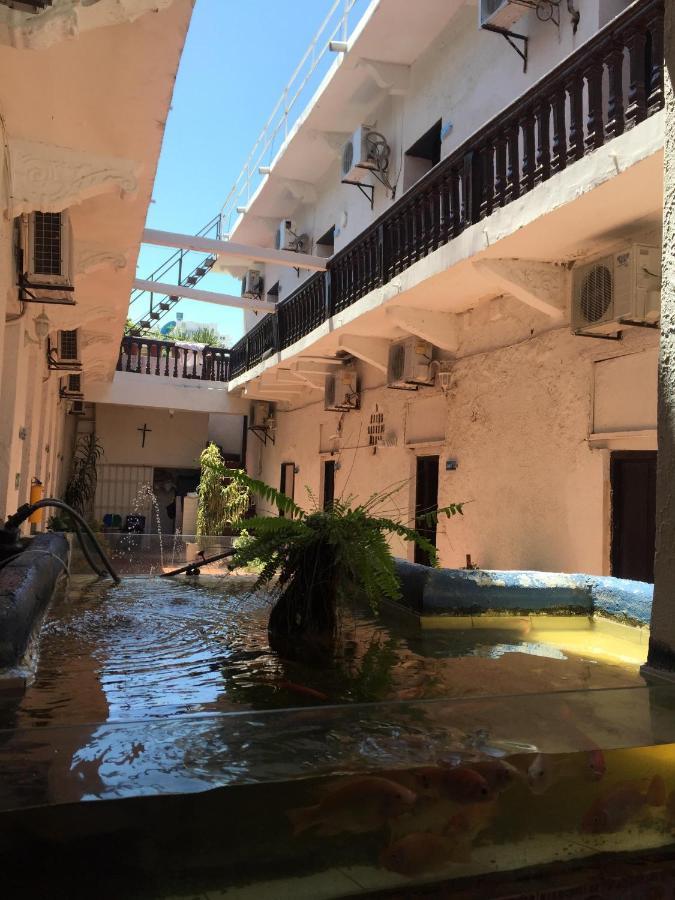 Hotel Andalucia Inn Santa Marta  Ngoại thất bức ảnh