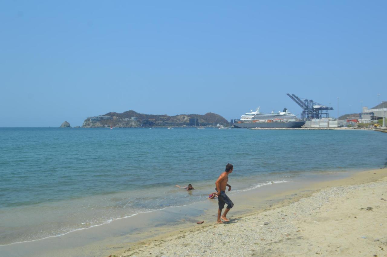 Hotel Andalucia Inn Santa Marta  Ngoại thất bức ảnh
