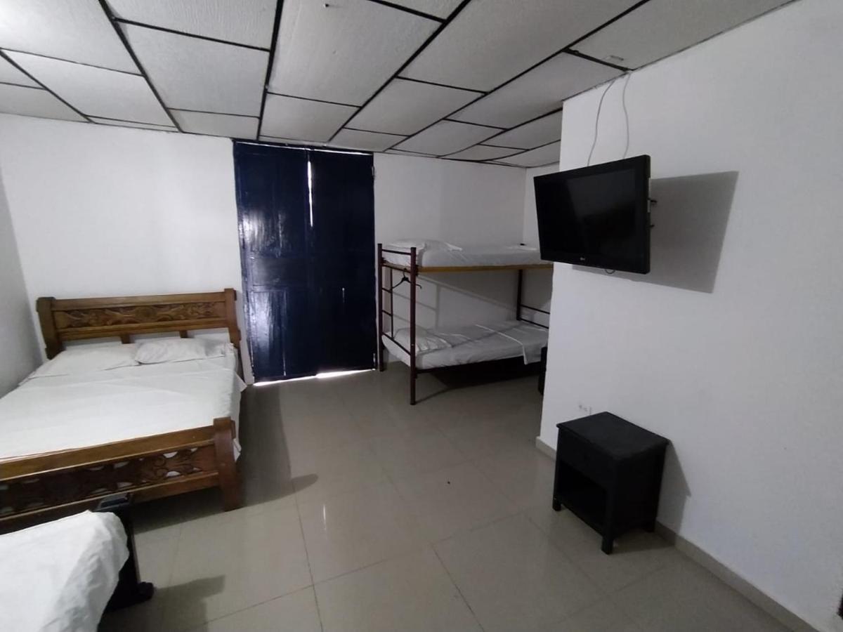 Hotel Andalucia Inn Santa Marta  Ngoại thất bức ảnh